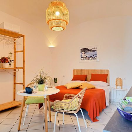 Raito Guest House - Amalfi Coast Vietri Buitenkant foto