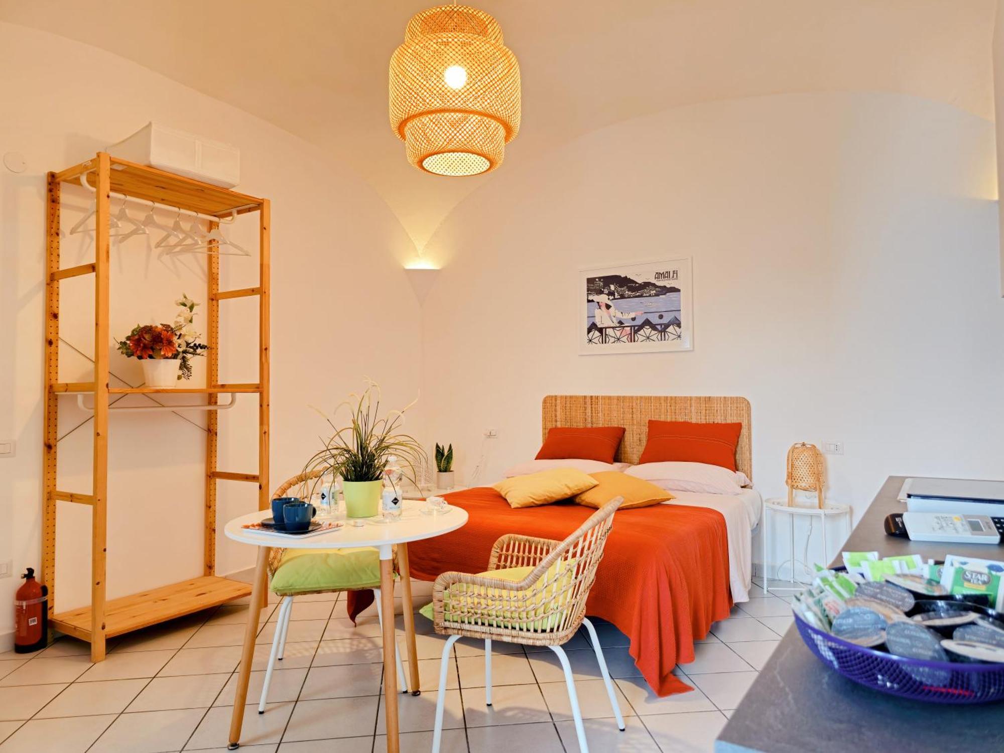 Raito Guest House - Amalfi Coast Vietri Buitenkant foto