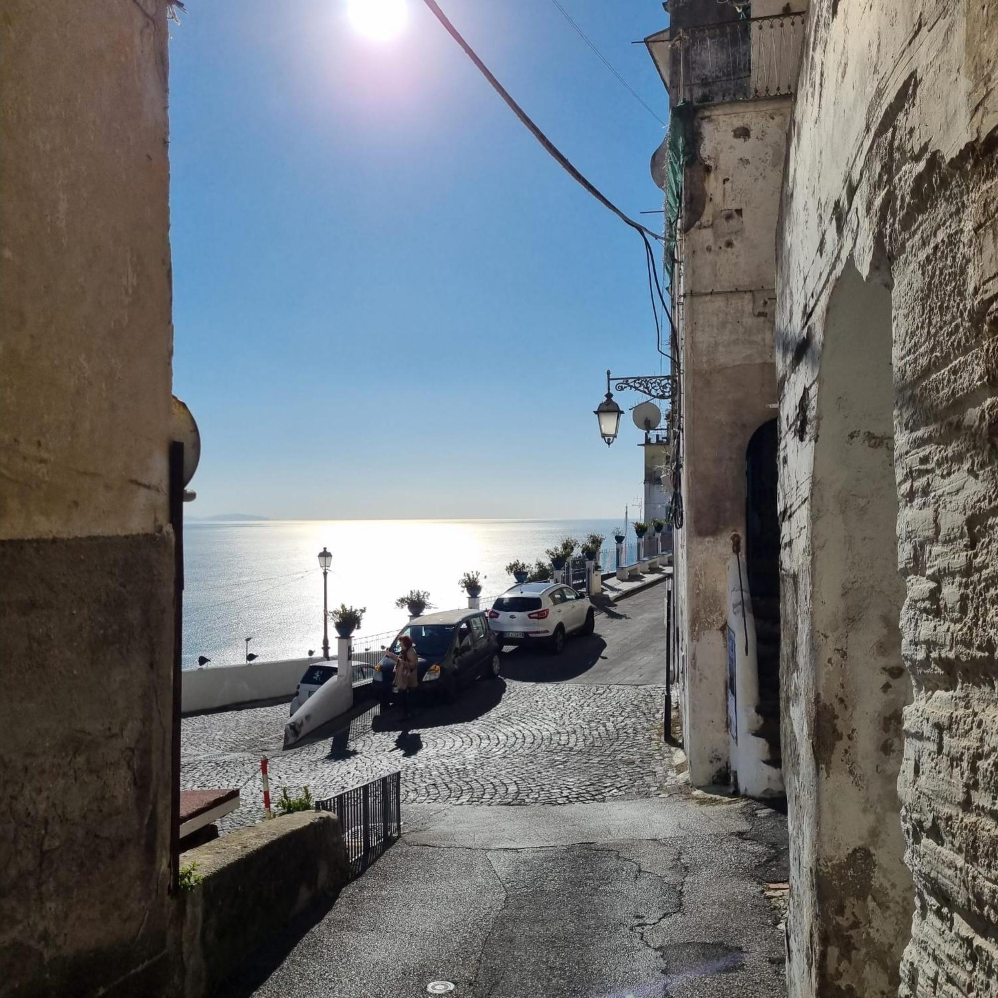 Raito Guest House - Amalfi Coast Vietri Buitenkant foto