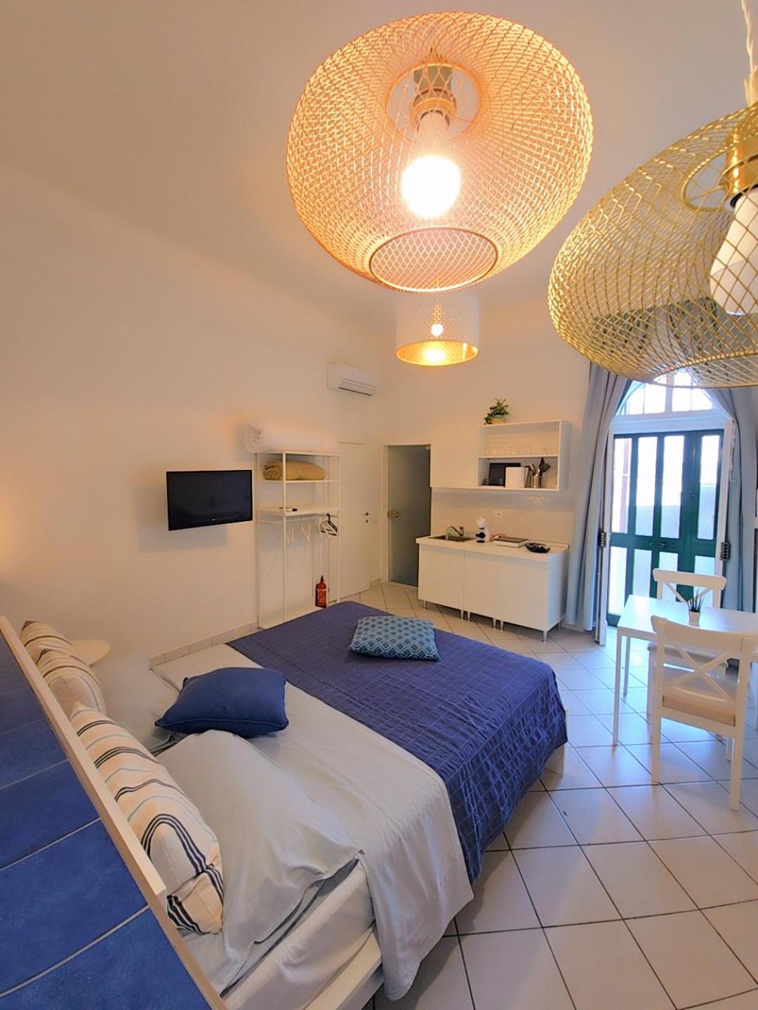 Raito Guest House - Amalfi Coast Vietri Buitenkant foto