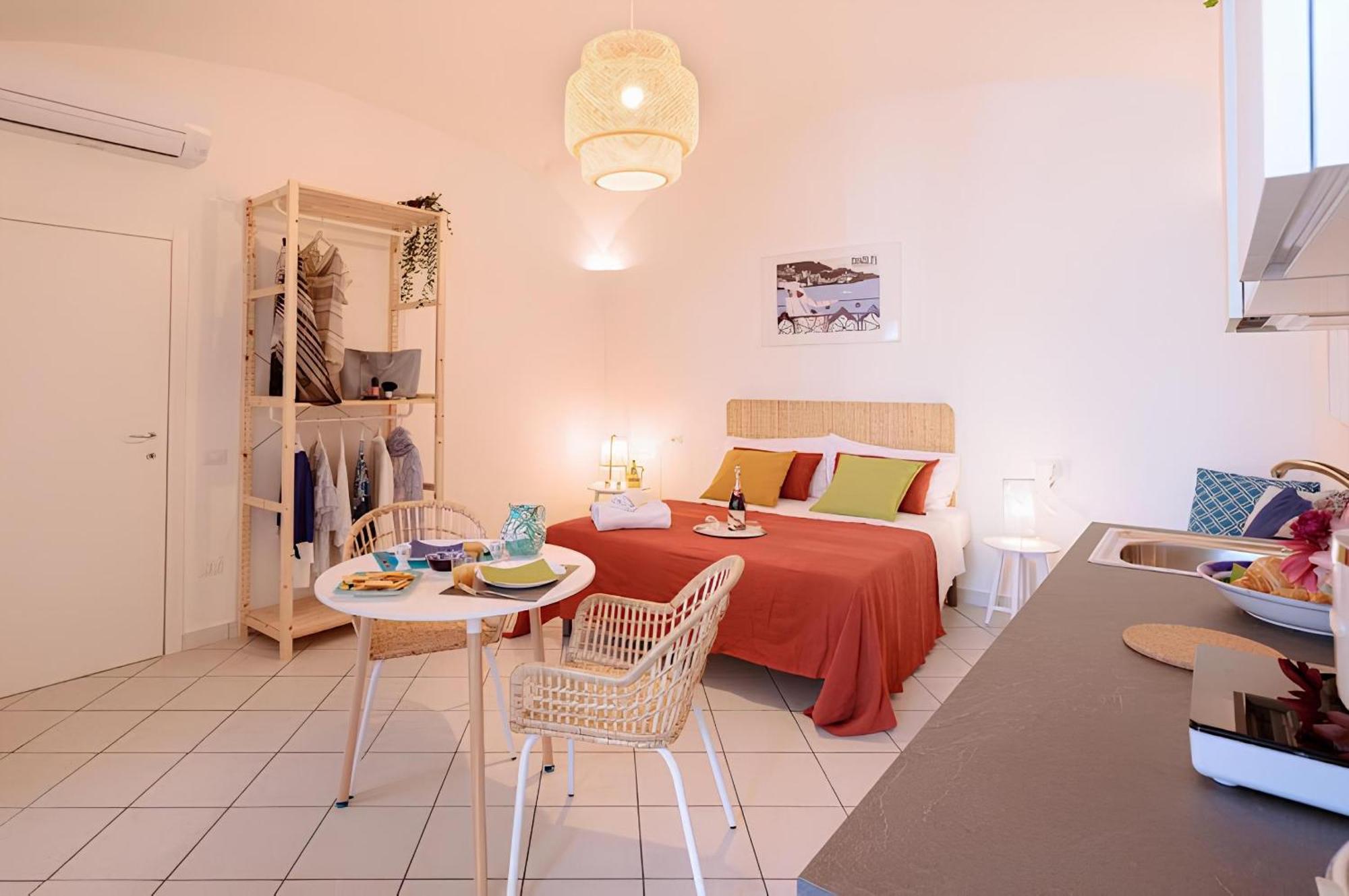Raito Guest House - Amalfi Coast Vietri Buitenkant foto